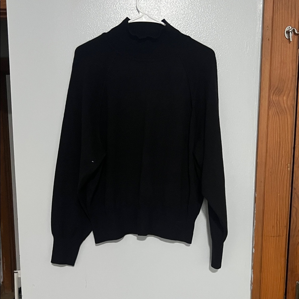 Marled Elegant Black Sweater